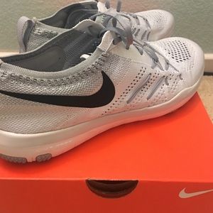 Women's Nike Free TR Focus Flyknit